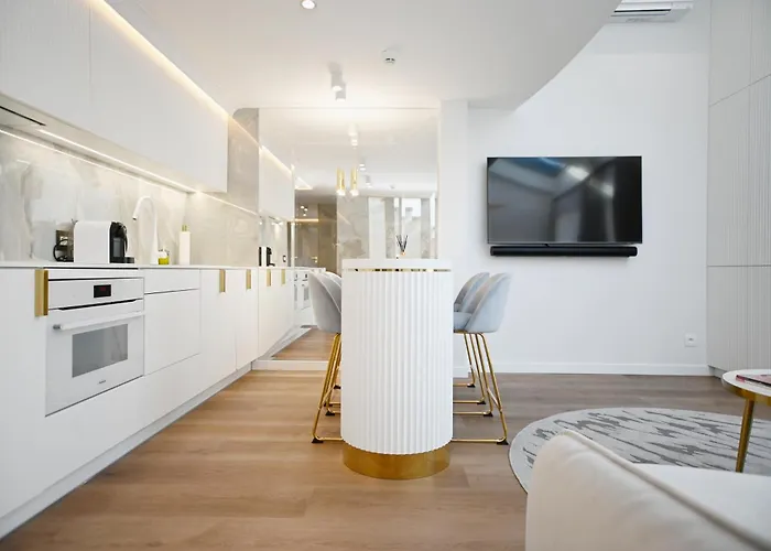 Air Conditioned 3city In Center By Renters Сопот